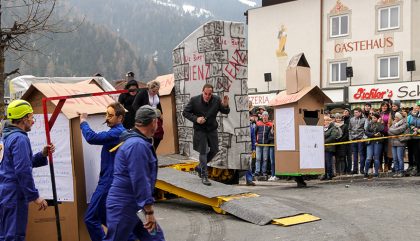 Faschingsumzug-Sillian_91OEBB-Schrebergaerten_c-OsttirolHeute Faschingsumzug-Sillian_91OEBB-Schrebergaerten_c-OsttirolHeute