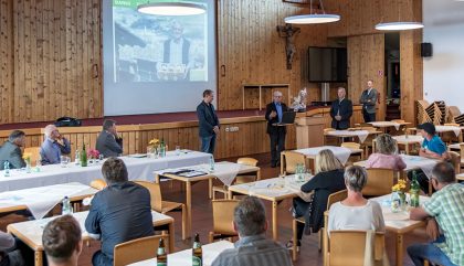 BienenzuchtVollversammlung-Saal-1_c-OsttirolHeute BienenzuchtVollversammlung-Saal-1_c-OsttirolHeute