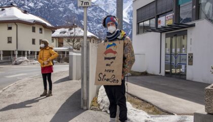 FridaysForFuture-19märz2021- Transit Kundgebung_c-OsttirolHeute (7) FridaysForFuture-19märz2021- Transit Kundgebung_c-OsttirolHeute (7)