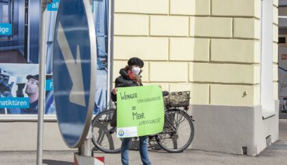 FridaysForFuture-19märz2021-Transit Kundgebung_c-OsttirolHeute (8) FridaysForFuture-19märz2021-Transit Kundgebung_c-OsttirolHeute (8)