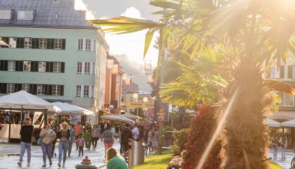 Moonlightshopping 3 Brunner_Images_at Moonlightshopping 3 Brunner_Images_at
