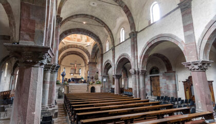01_Stiftskirche Innichen start 01_Stiftskirche Innichen start
