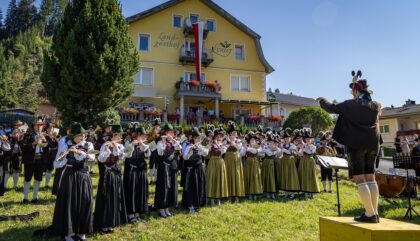 A Bataillonsschuetzenfest Oberland Pustertal 2024 Messe Musik_c_Toni Ausserlechner A Bataillonsschuetzenfest Oberland Pustertal 2024 Messe Musik_c_Toni Ausserlechner
