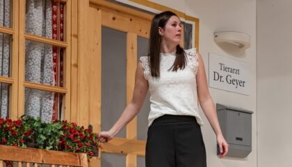B Theatergruppe Ausservillgraten-2025 Liaba Loign als floign_c_Toni Ausserlechner (61) B Theatergruppe Ausservillgraten-2025 Liaba Loign als floign_c_Toni Ausserlechner (61)