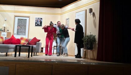 Was war das bloss heut Nacht 2_c_Theatergruppe Sillian Was war das bloss heut Nacht 2_c_Theatergruppe Sillian
